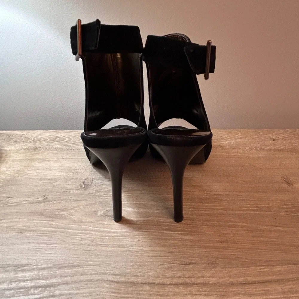 Carlos by Carlos Santana Black Suede‎ Laser Cut Peep Toe Ankle Strap Heels 7.5 M